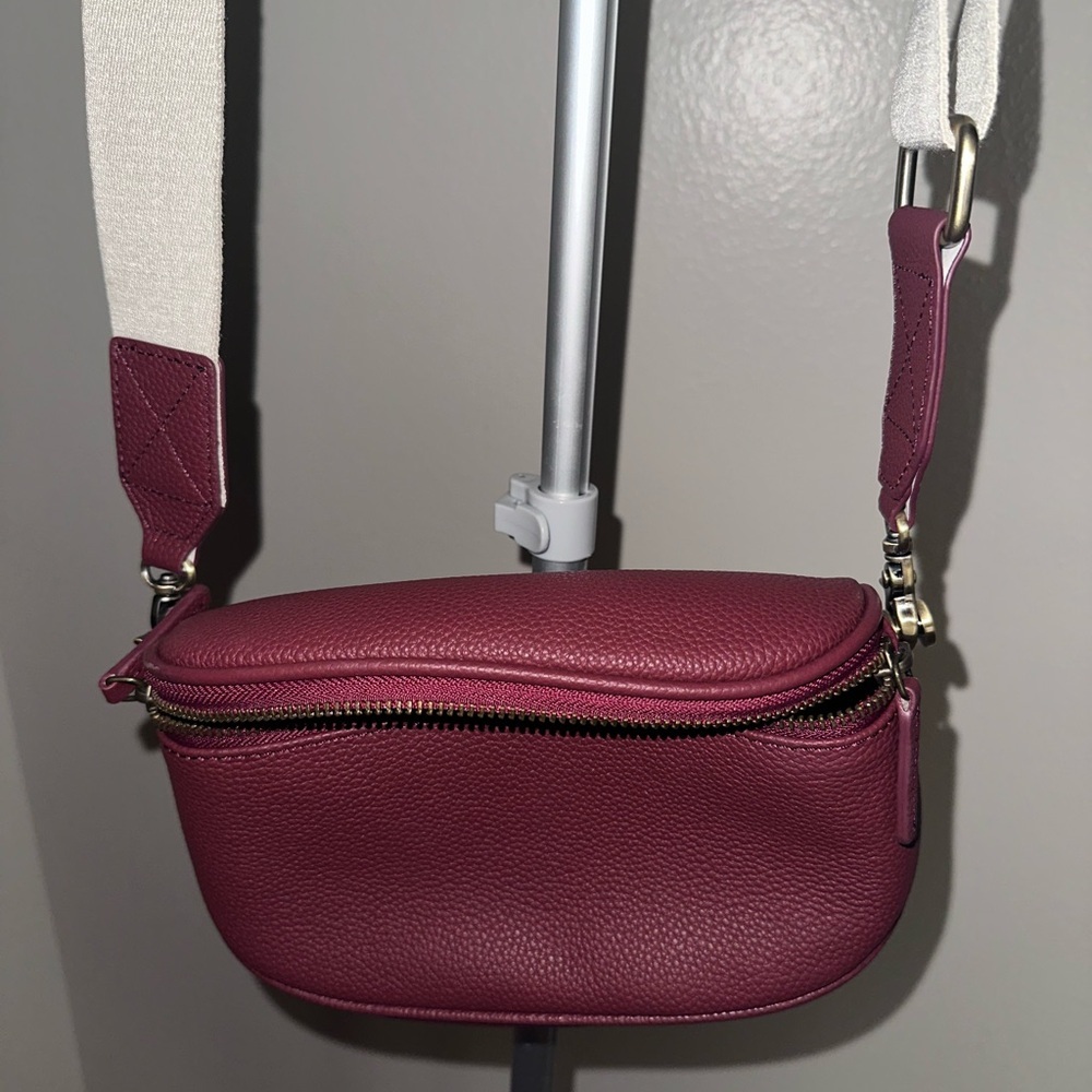 Andar Genuine Leather Belt Bag Fanny Pack Crossbody | Red | Minimalist